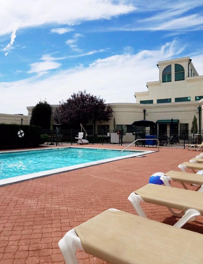 Holiday Inn Plainview-Long Island By Ihg Extérieur photo