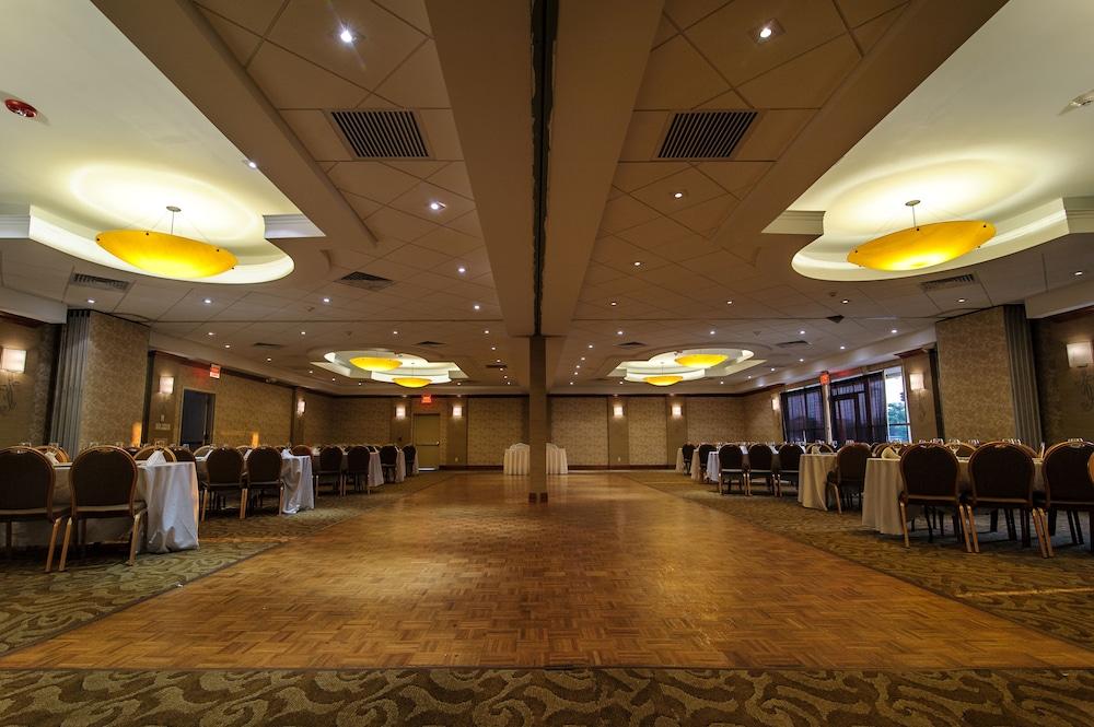 Holiday Inn Plainview-Long Island By Ihg Extérieur photo